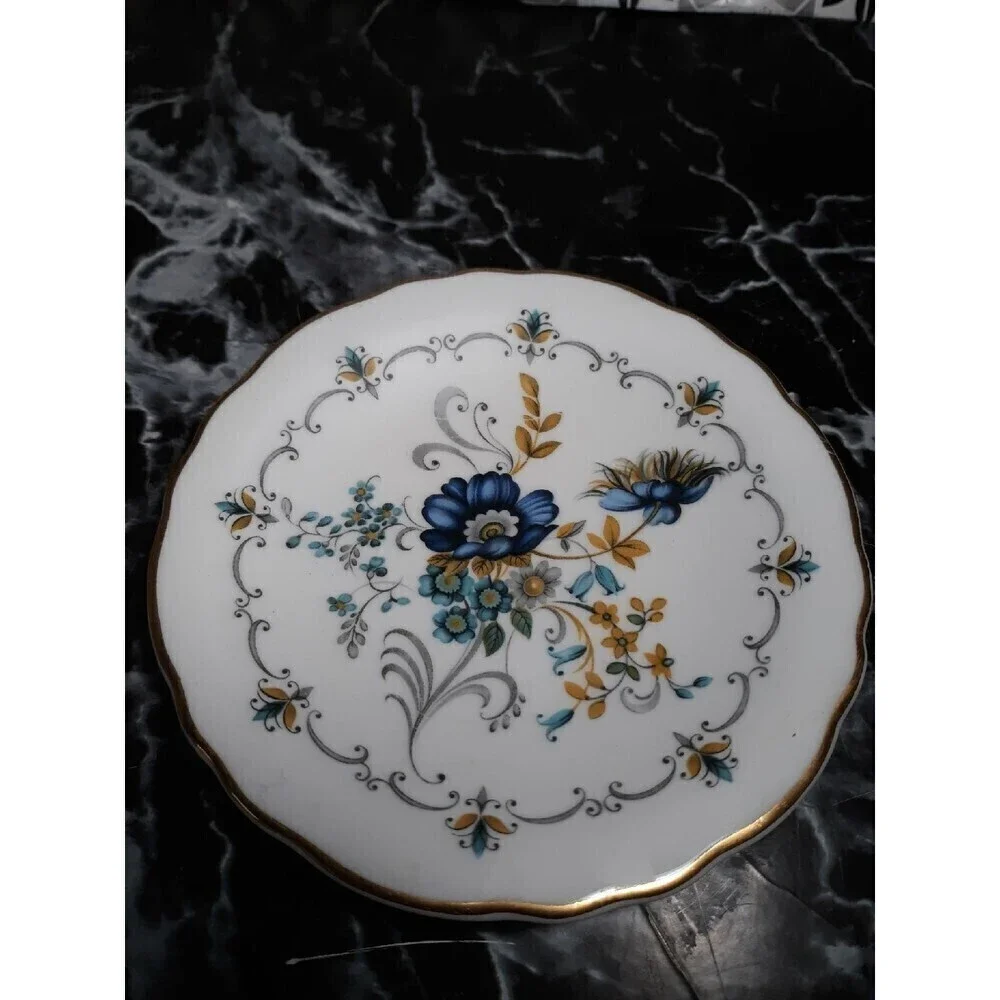 Royal Grafton Fine Bone China England